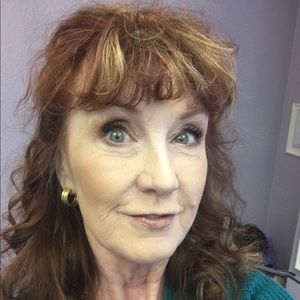 Meet your Posher, Marcia